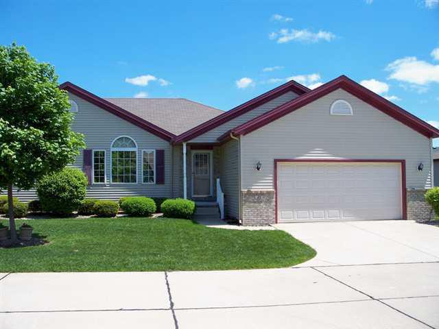 21 Crosswinds Ct., Bloomington, IL 61704