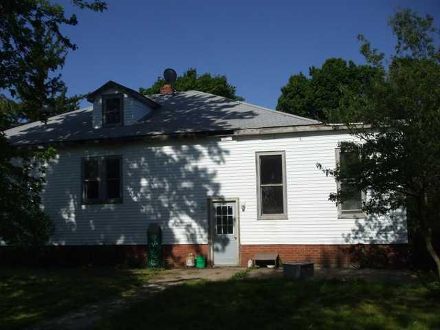 1050 CR 1600, Eureka, IL 61530