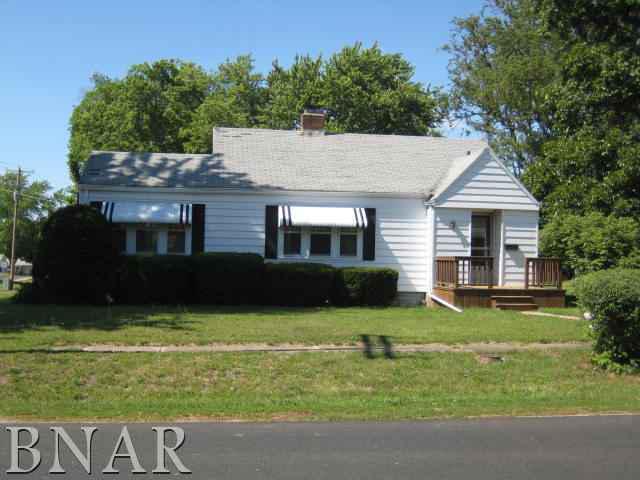 101 E South St., Waynesville, IL 61778