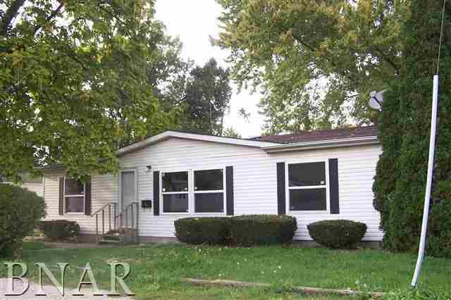 705 W Washington St., Clinton, IL 61727