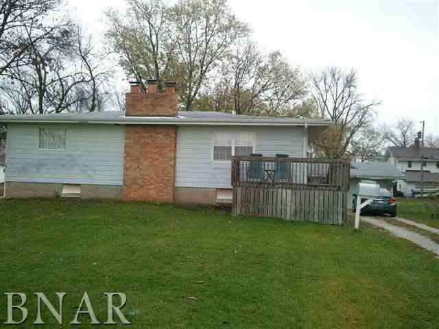 615 Spruce St., Chenoa, IL 61726