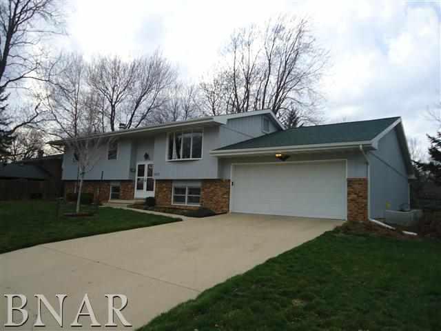 1402 Bird Ct., Normal, IL 61761