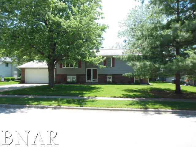 1713 Ebel, Normal, IL 61761