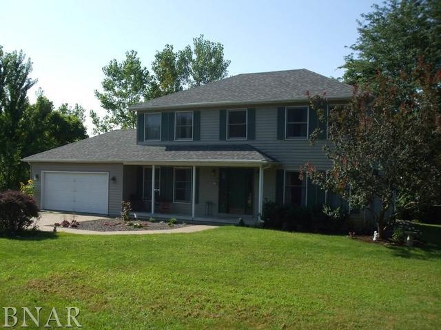 5 Windsor, Mackinaw, IL 61755