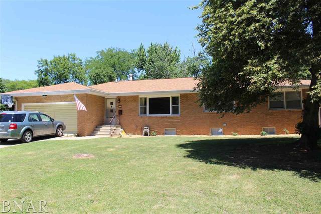 900 Karin, Normal, IL 61761