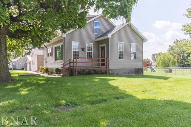 201 S Second St., Secor, IL 61771