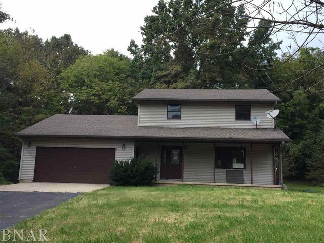 16 Canterbury, Mackinaw, IL 61755