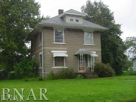 513 N Center, Colfax, IL 61728