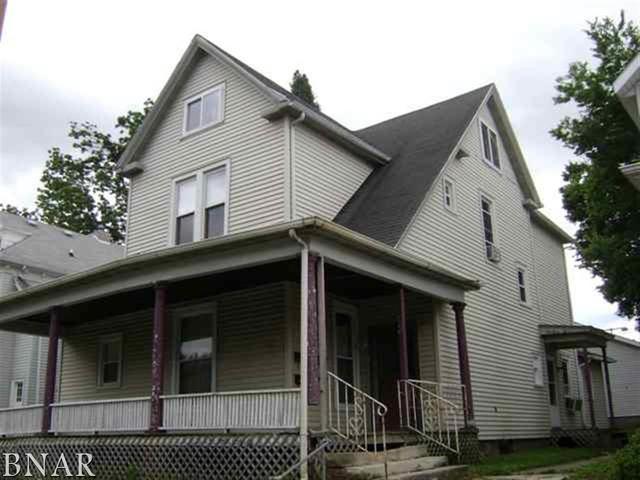 405 E Monroe St., Bloomington, IL 61701