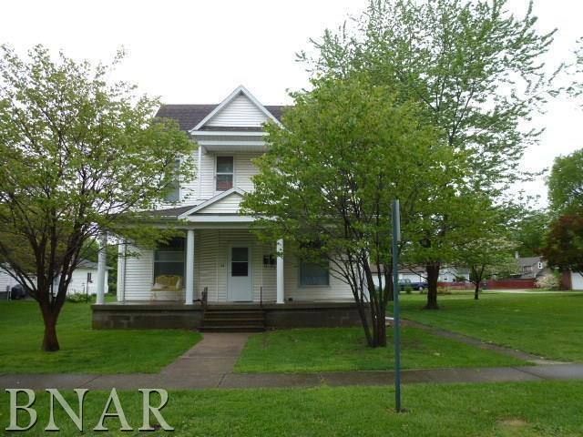 338 E Main St., Moweaqua, IL 62550