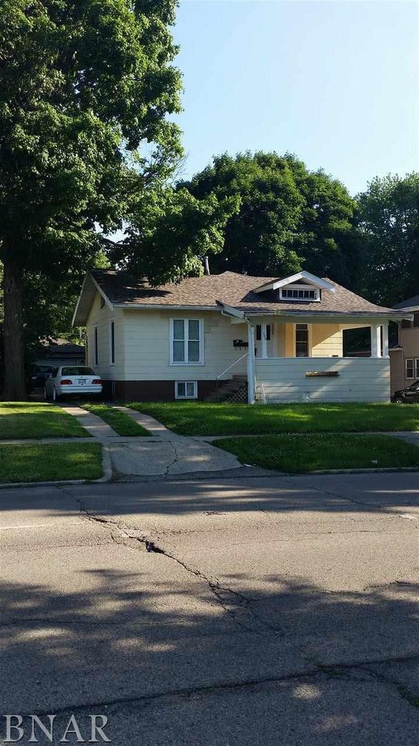 509 E Locust St., Bloomington, IL 61701