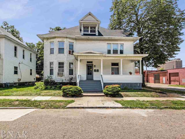 401 E Douglas St., Bloomington, IL 61701