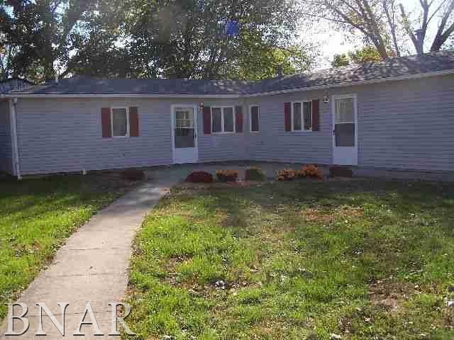 921 E North St., Clinton, IL 61727
