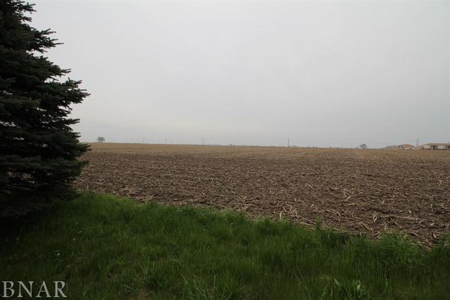 3101 Ireland Grove Rd., Bloomington, IL 61705
