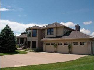 1 Stoney Ct., Bloomington, IL 61704