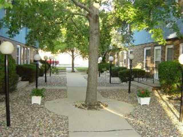 105 Towanda Ave. #14, Normal, IL 61761