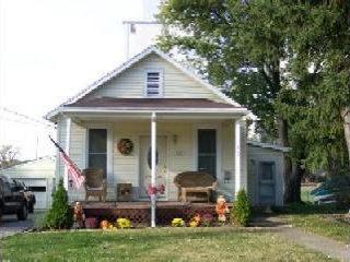 1309 W Grove, Bloomington, IL 61701