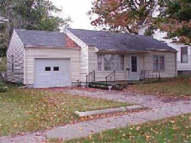 622 W Main, Clinton, IL 61727