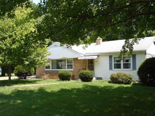 609 N Main St., Leroy, IL 61752