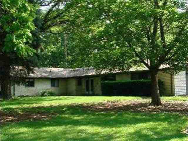 800 School, Normal, IL 61761