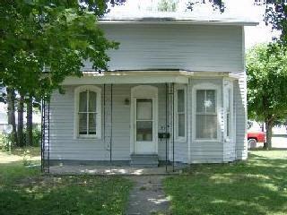 521 E Webster St., Clinton, IL 61727