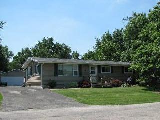 505 E Marion St., Hudson, IL 61748