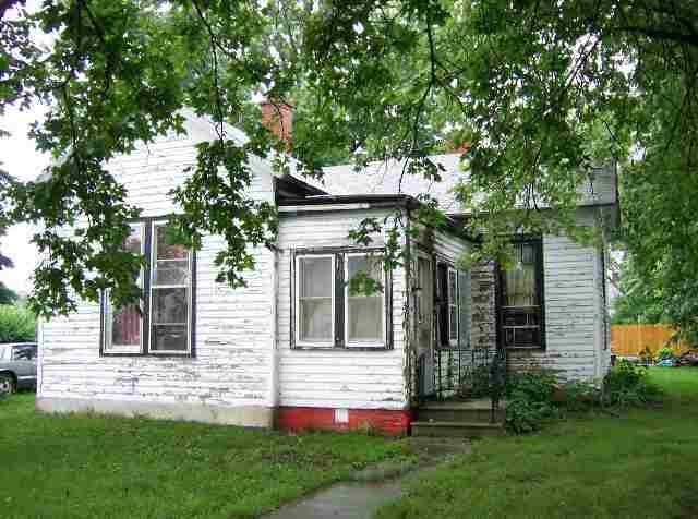 316 N Johnson, Kenney, IL 61749