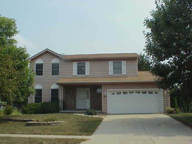 1211 Dianne Dr., Bloomington, IL 61704