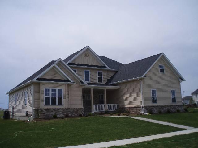 3541 Napa Ln., Normal, IL 61761