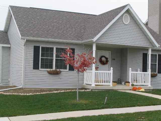 1205 Ogelthorpe, Normal, IL 61761