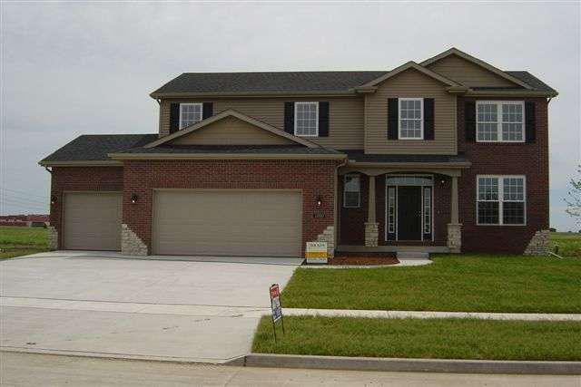 1260 Duckhorn Dr., Normal, IL 61761