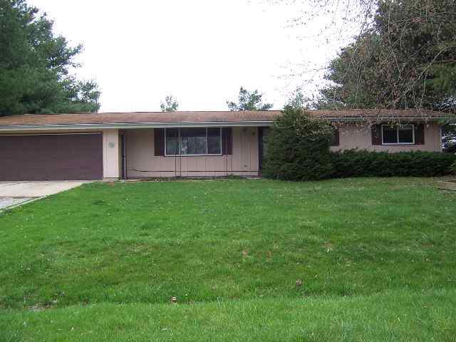 9 Summerset, Mackinaw, IL 61755