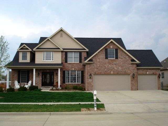 2006 Withers Ln., Bloomington, IL 61704
