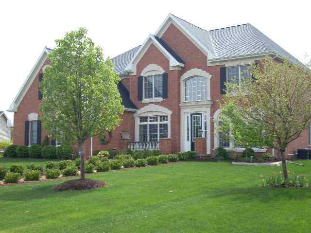 11 Raspberry, Bloomington, IL 61704