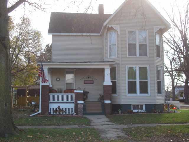 120 W Jefferson, Clinton, IL 61727