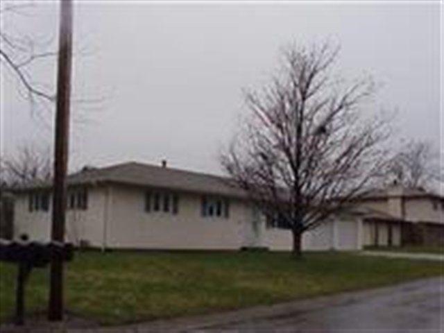 106 Dianne, Lexington, IL 61753