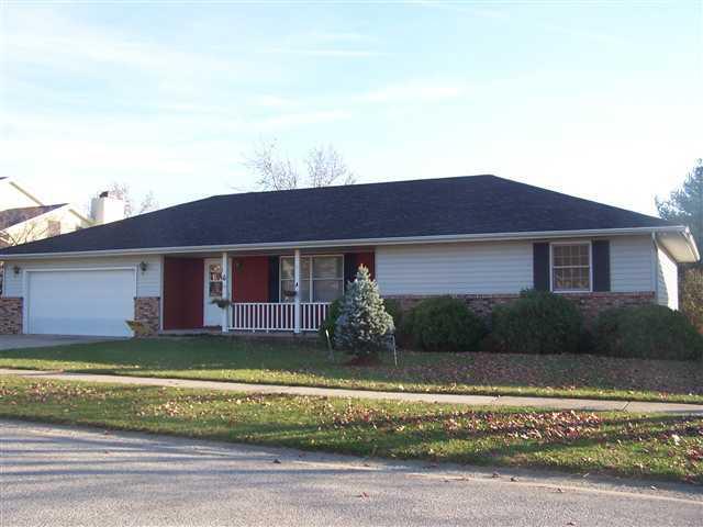 6 Arcadia Ct., Clinton, IL 61727