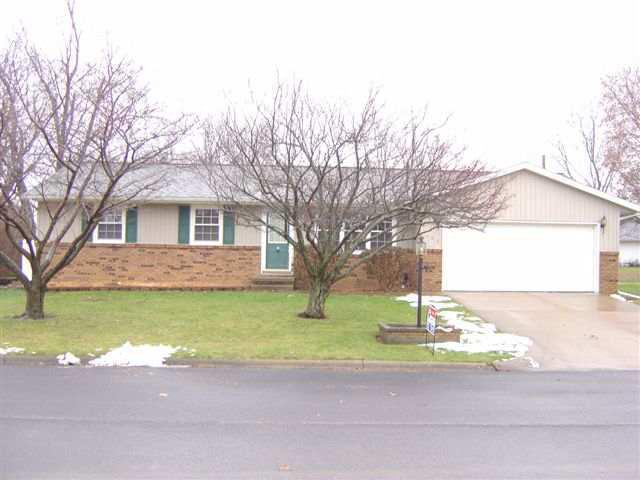 204 First St., Congerville, IL 61729