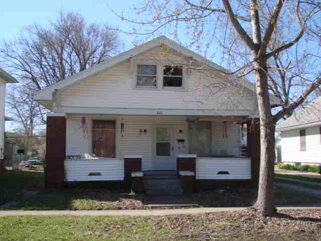 622 W Adams, Clinton, IL 61727