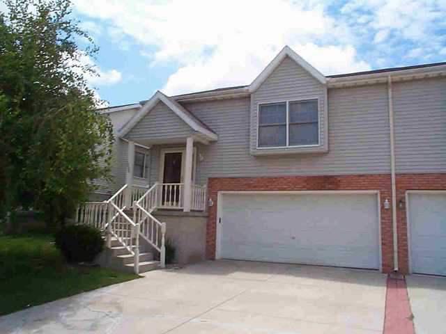 1806 S Cottage, Bloomington, IL 61701
