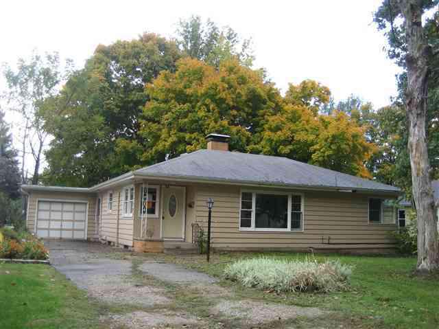 406 Grand Ave., Lincoln, IL 62656
