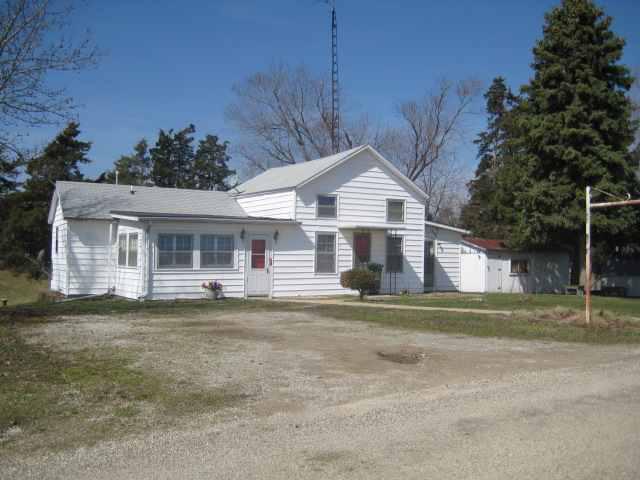 4739 Bond Rd., Clinton, IL 61727