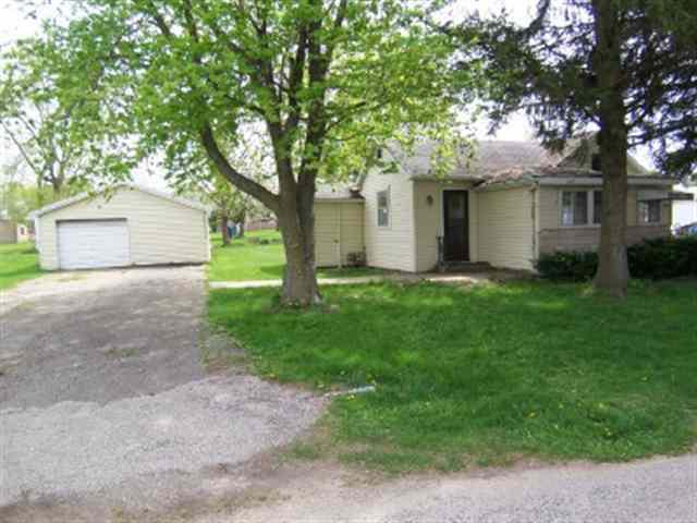 [Address Hidden by Seller], Farmer City, IL 61842