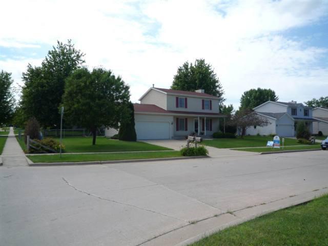 1302 Mill Creek Rd., Bloomington, IL 61704