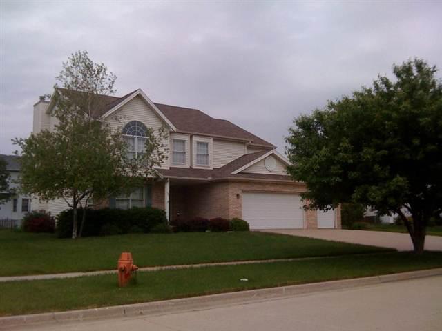 32 Kleggstone Cir., Bloomington, IL 61704