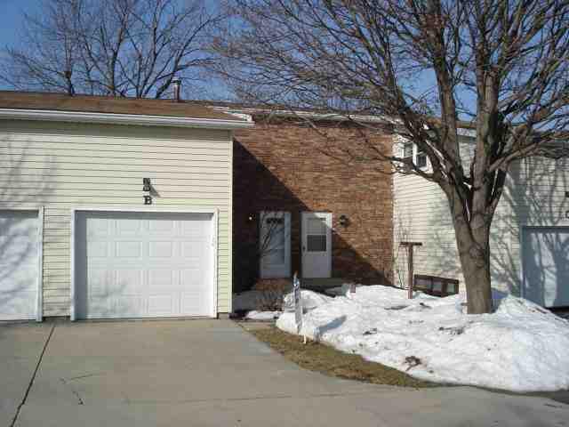 1530 Hunt Dr 1530b, Normal, IL 61761