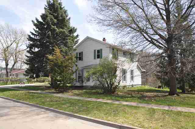809 Kern, Normal, IL 61761