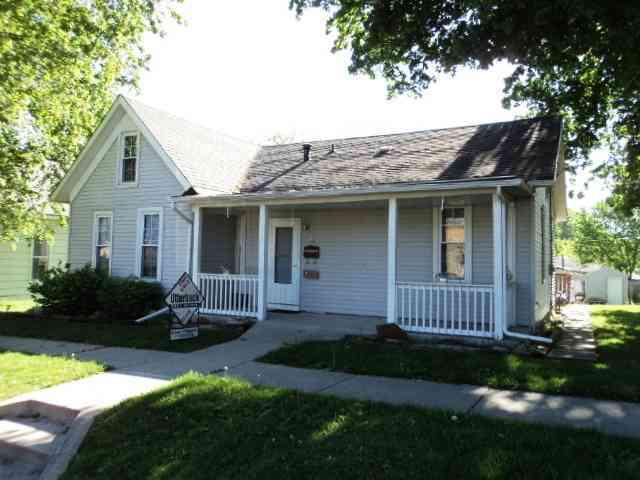 118 S George, Clinton, IL 61727
