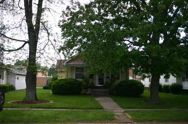 532 Lincoln, Minonk, IL 61760