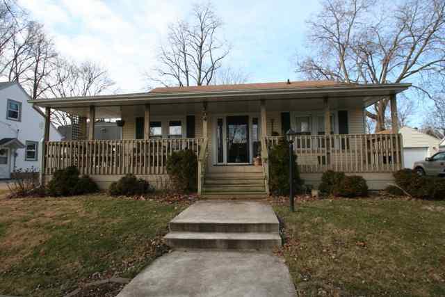 204 S Webster St., Mackinaw, IL 61755